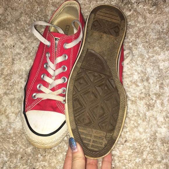 Converse - Picture 2 of 3